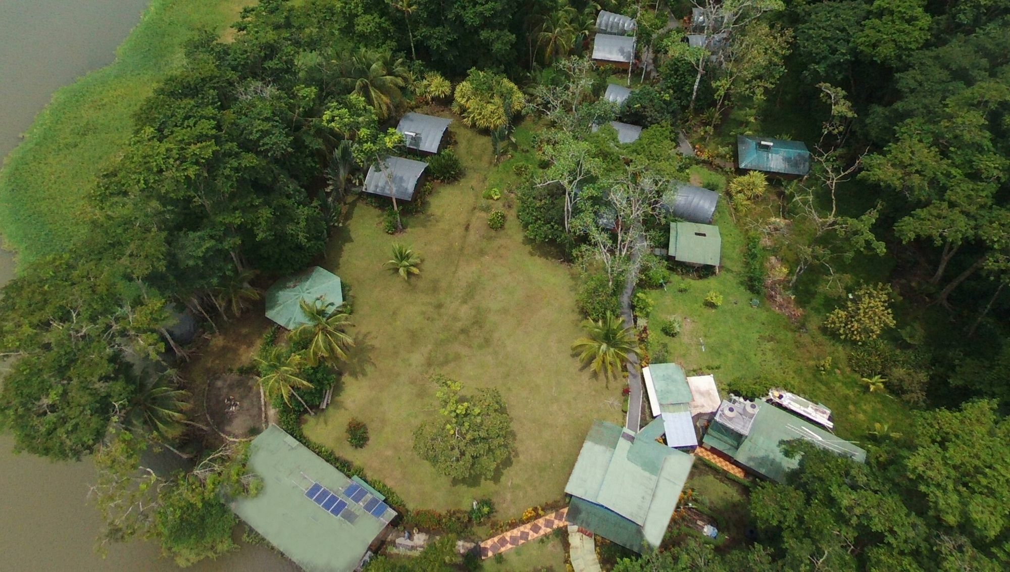 Lirio Lodge Barra de Pacuare Exterior foto